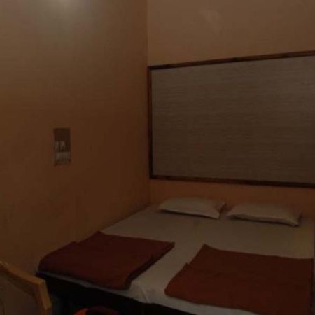 Hotel Yatri Udaipur Eksteriør billede